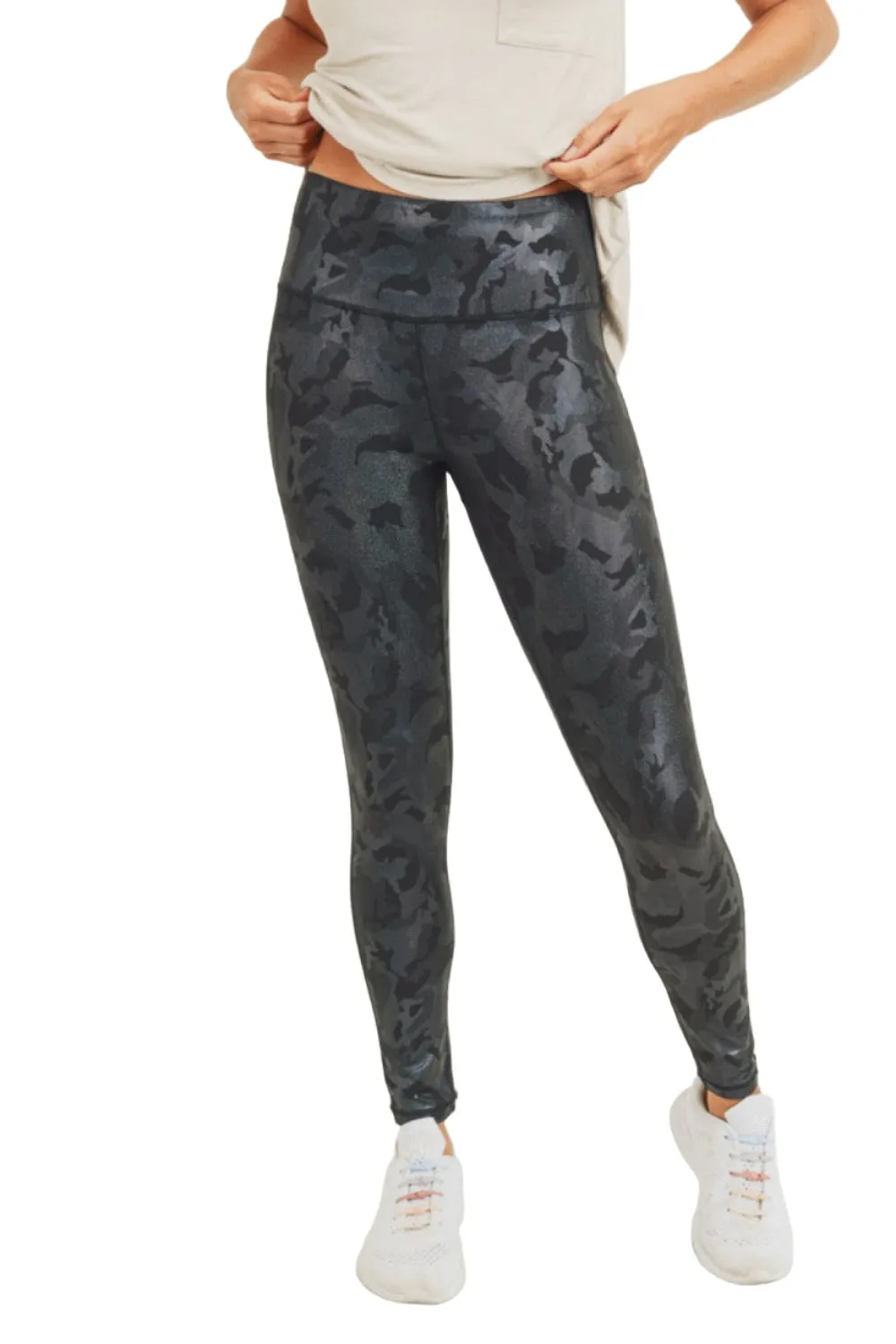 Mono B Camo Holographic Microdot Foil High Waist Leggings APH3037 Plus