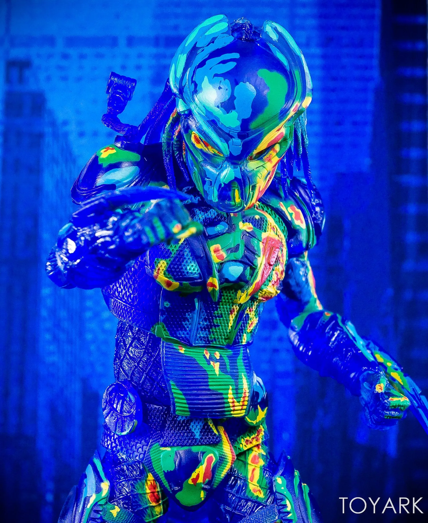 NECA - Thermal Vision Fugitive Predator