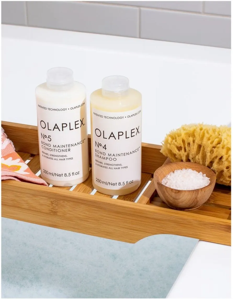 OLAPLEX

No 5 Bond Maintenance Conditioner( 250ml)