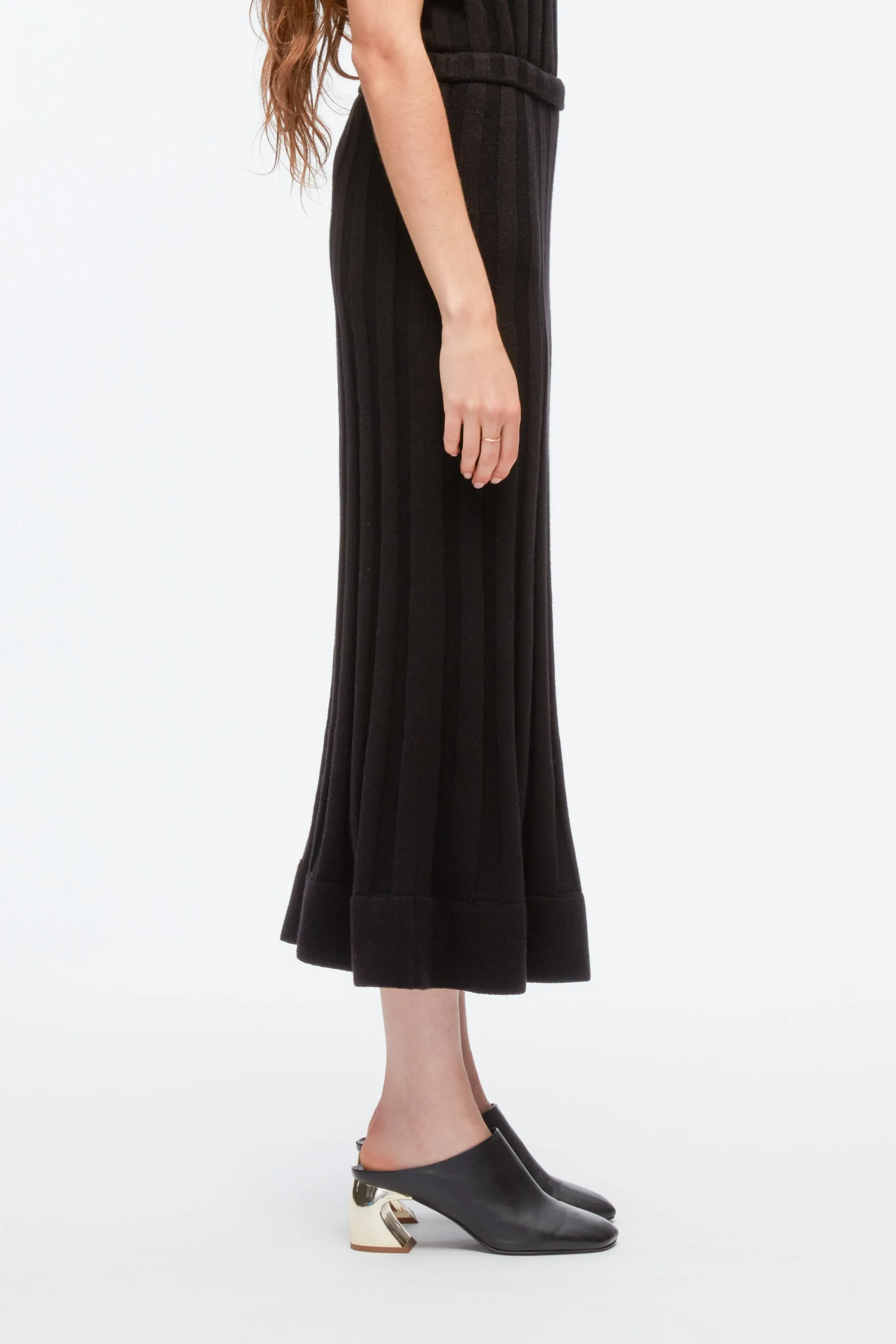 Travelling Rib Midi Skirt