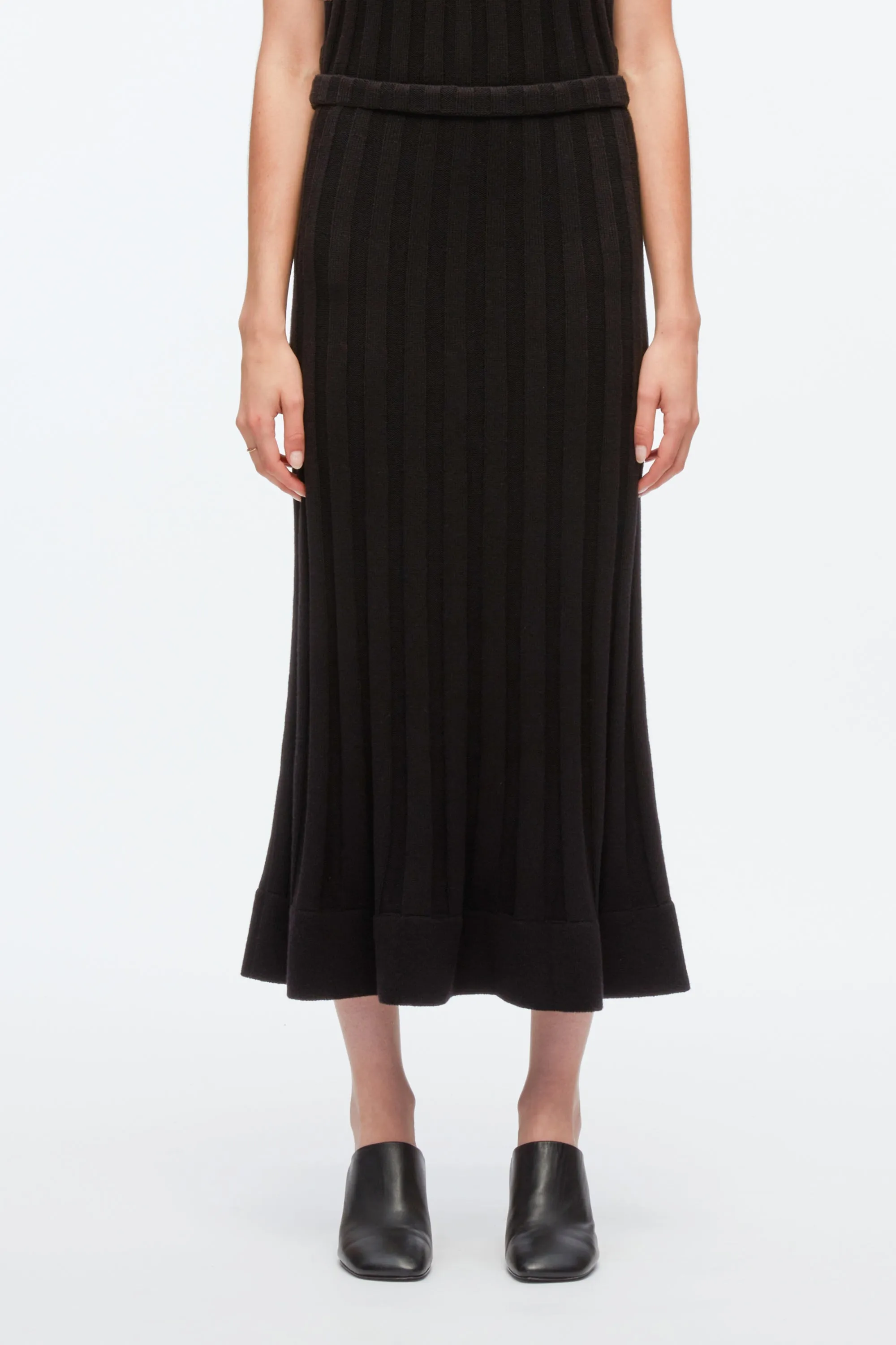 Travelling Rib Midi Skirt