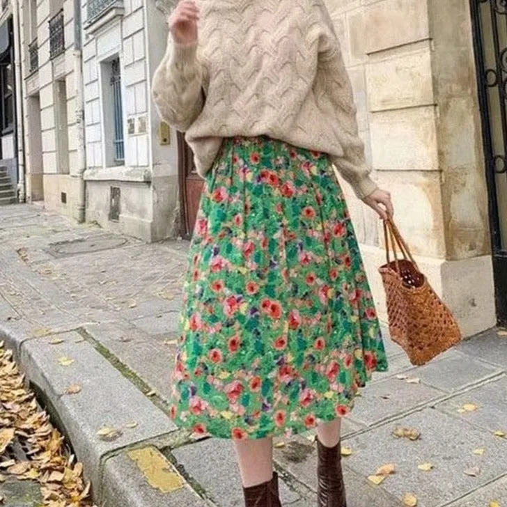 Vintage Floral Pleated Skirt